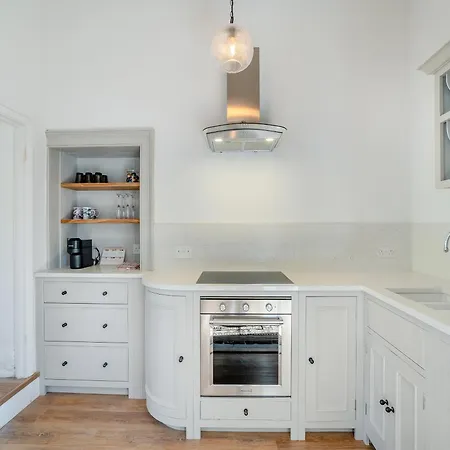 度假居 The Reading